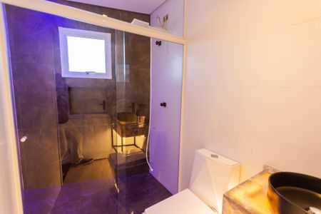 Casa à venda com 150m², 2 quartos e 4 vagasBanheiro da Suíte 1