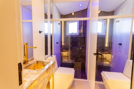 Casa à venda com 150m², 2 quartos e 4 vagasBanheiro da Suíte 1