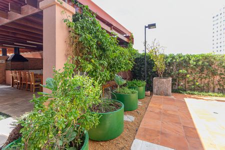 Apartamento para alugar com 48m², 2 quartos e 1 vaga Apartamento para alugar com 48m², 2 quartos e 1 vagaÁrea comum - Churrasqueira