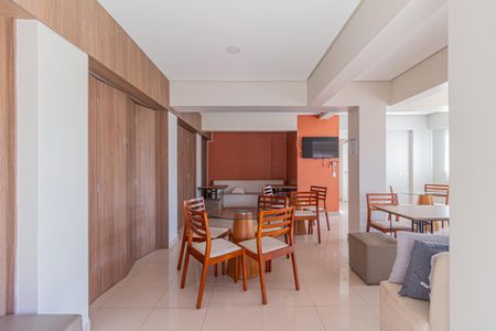 Apartamento para alugar com 48m², 2 quartos e 1 vaga Apartamento para alugar com 48m², 2 quartos e 1 vagaÁrea comum - Salão de festas