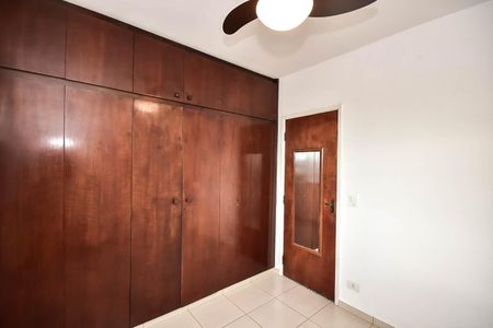 Apartamento à venda com 49m², 2 quartos e 2 vagas Apartamento à venda com 49m², 2 quartos e 2 vagasQuarto 1