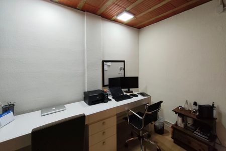 Casa à venda com 400m², 5 quartos e 4 vagasQuarto 4