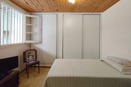 Casa à venda com 400m², 5 quartos e 4 vagasQuarto 2