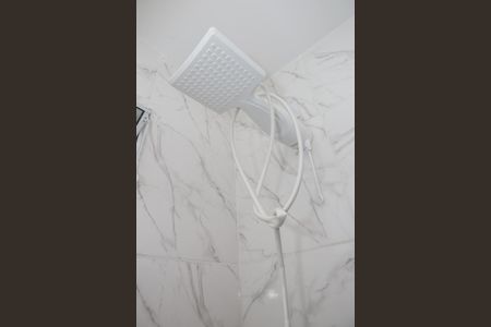 Casa à venda com 200m², 4 quartos e 1 vaga Casa à venda com 200m², 4 quartos e 1 vagaBanheiro da Suíte 2