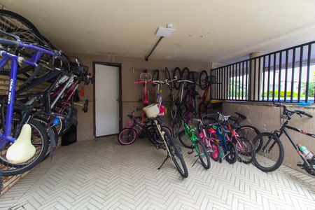 Apartamento para alugar com 64m², 3 quartos e 1 vaga Apartamento para alugar com 64m², 3 quartos e 1 vagaÁrea comum