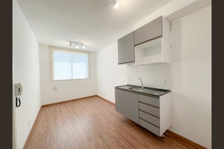 Sala/Cozinha de apartamento para alugar com 1 quarto, 25m² em Água Branca, São Paulo