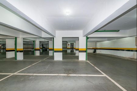 Apartamento à venda com 50m², 2 quartos e 2 vagas Apartamento à venda com 50m², 2 quartos e 2 vagasGaragem