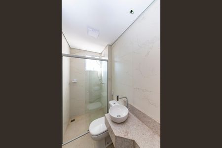 Apartamento à venda com 50m², 2 quartos e 2 vagas Apartamento à venda com 50m², 2 quartos e 2 vagasBanheiro da Suíte