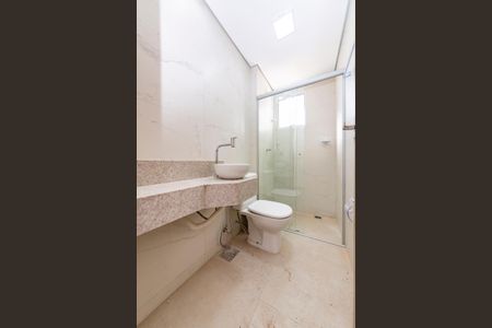 Apartamento à venda com 50m², 2 quartos e 2 vagas Apartamento à venda com 50m², 2 quartos e 2 vagasBanheiro Social