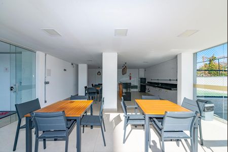 Apartamento à venda com 50m², 2 quartos e 2 vagas Apartamento à venda com 50m², 2 quartos e 2 vagasÁrea comum