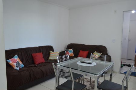 Apartamento à venda com 48m², 2 quartos e 2 vagasSala