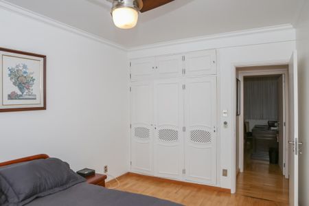 Apartamento à venda com 143m², 2 quartos e 1 vaga Apartamento à venda com 143m², 2 quartos e 1 vagaSuíte