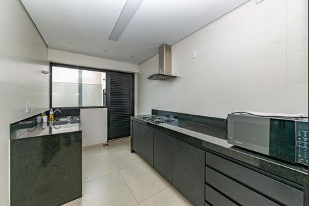 Apartamento à venda com 325m², 3 quartos e 4 vagas Apartamento à venda com 325m², 3 quartos e 4 vagasÁrea comum