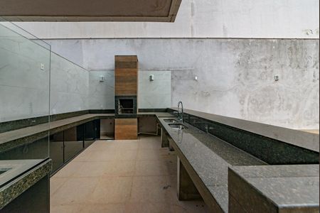 Apartamento à venda com 325m², 3 quartos e 4 vagas Apartamento à venda com 325m², 3 quartos e 4 vagasÁrea gourmet