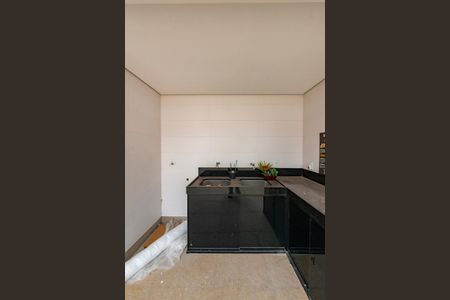 Apartamento à venda com 325m², 3 quartos e 4 vagas Apartamento à venda com 325m², 3 quartos e 4 vagasÁrea de Serviço