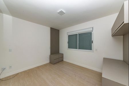 Apartamento à venda com 325m², 3 quartos e 4 vagas Apartamento à venda com 325m², 3 quartos e 4 vagasSuíte 1