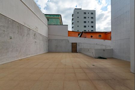 Apartamento à venda com 325m², 3 quartos e 4 vagas Apartamento à venda com 325m², 3 quartos e 4 vagasÁrea externa privativa