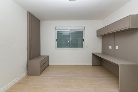 Apartamento à venda com 325m², 3 quartos e 4 vagas Apartamento à venda com 325m², 3 quartos e 4 vagasSuíte 1