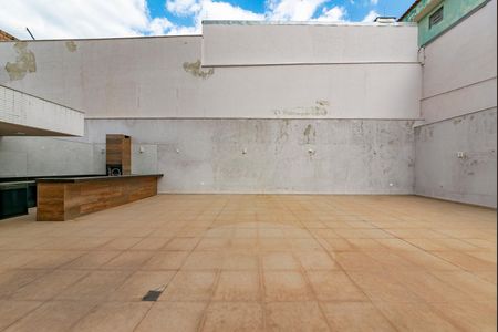 Apartamento à venda com 325m², 3 quartos e 4 vagas Apartamento à venda com 325m², 3 quartos e 4 vagasÁrea externa privativa