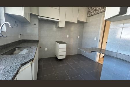 Apartamento à venda com 100m², 3 quartos e 2 vagas