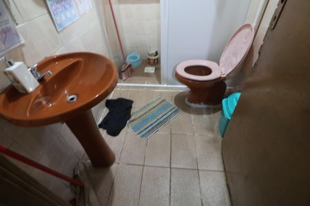 Casa à venda com 160m², 2 quartos e 3 vagasBanheiro