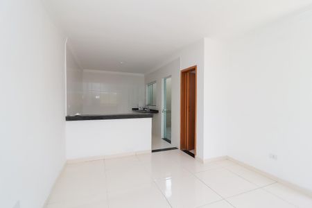 Sala de casa de condomínio para alugar com 2 quartos, 68m² em Itaquera, São Paulo