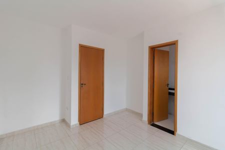 Suíte de casa de condomínio para alugar com 2 quartos, 68m² em Itaquera, São Paulo