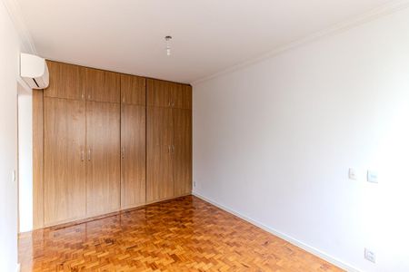 Apartamento à venda com 90m², 2 quartos e 1 vaga Apartamento à venda com 90m², 2 quartos e 1 vagaQuarto