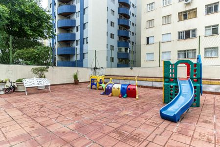 Apartamento à venda com 90m², 2 quartos e 1 vaga Apartamento à venda com 90m², 2 quartos e 1 vagaPlayground