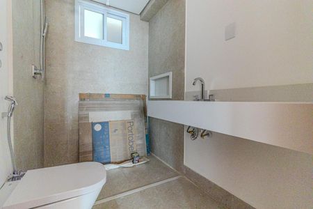 Apartamento à venda com 90m², 2 quartos e 1 vaga Apartamento à venda com 90m², 2 quartos e 1 vagaBanheiro Social