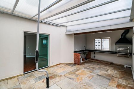 Apartamento à venda com 123m², 2 quartos e 2 vagas Apartamento à venda com 123m², 2 quartos e 2 vagasÁrea gourmet