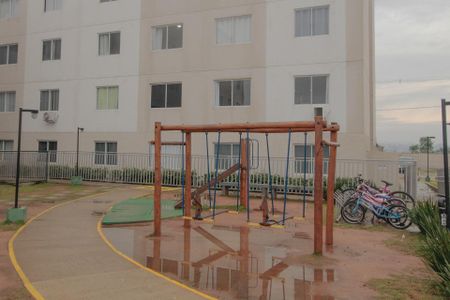 Apartamento à venda com 42m², 2 quartos e 1 vagaÁrea comum - Playground