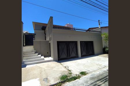 Casa à venda com 190m², 3 quartos e 2 vagas