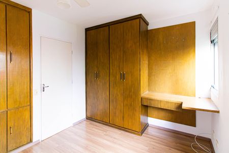 Apartamento à venda com 70m², 2 quartos e 1 vagaQuarto 2