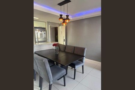 Apartamento à venda com 63m², 2 quartos e 1 vaga