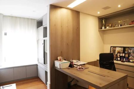 Apartamento à venda com 300m², 4 quartos e 3 vagas