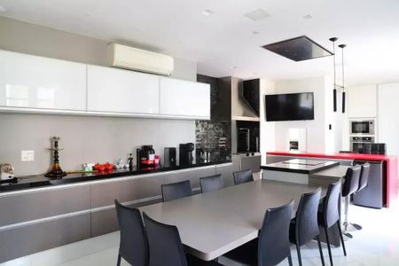 Apartamento à venda com 300m², 4 quartos e 3 vagas