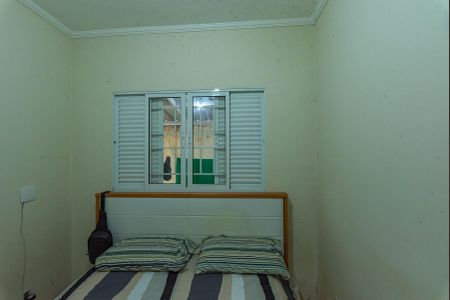 Casa à venda com 180m², 1 quarto e 2 vagas Casa à venda com 180m², 1 quarto e 2 vagasQuarto