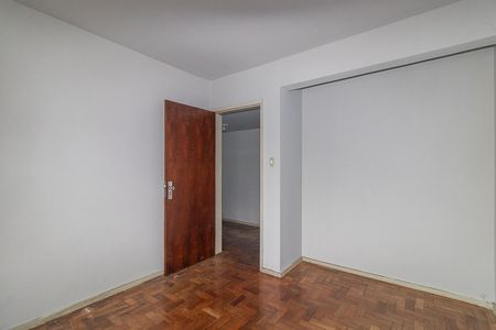 Apartamento à venda com 115m², 3 quartos e 1 vagaQuarto 2