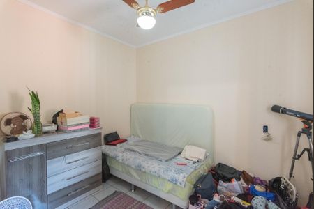 Casa à venda com 165m², 4 quartos e 3 vagas Casa à venda com 165m², 4 quartos e 3 vagasQuarto 3