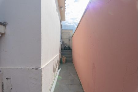 Casa à venda com 165m², 4 quartos e 3 vagas Casa à venda com 165m², 4 quartos e 3 vagasÁrea comum