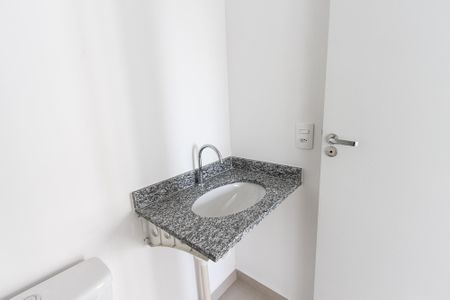 Apartamento à venda com 40m², 2 quartos e sem vaga Apartamento à venda com 40m², 2 quartos e sem vagaBanheiro