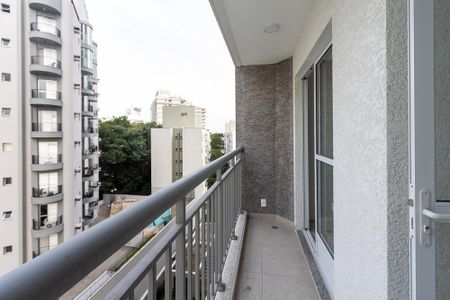 Apartamento à venda com 40m², 2 quartos e sem vaga Apartamento à venda com 40m², 2 quartos e sem vagaVaranda