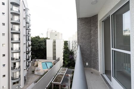 Apartamento à venda com 40m², 2 quartos e sem vaga Apartamento à venda com 40m², 2 quartos e sem vagaVaranda