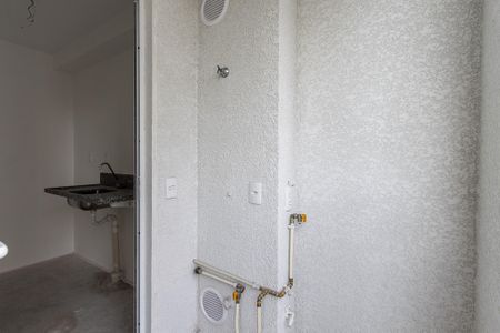 Apartamento à venda com 40m², 2 quartos e sem vaga Apartamento à venda com 40m², 2 quartos e sem vagaÁrea de Serviço