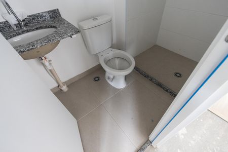 Apartamento à venda com 40m², 2 quartos e sem vaga Apartamento à venda com 40m², 2 quartos e sem vagaBanheiro