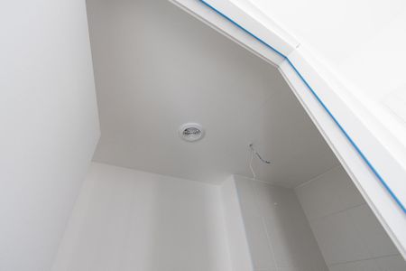 Apartamento à venda com 40m², 2 quartos e sem vaga Apartamento à venda com 40m², 2 quartos e sem vagaBanheiro