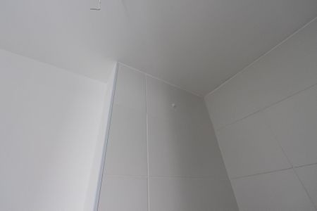 Apartamento à venda com 40m², 2 quartos e sem vaga Apartamento à venda com 40m², 2 quartos e sem vagaBanheiro