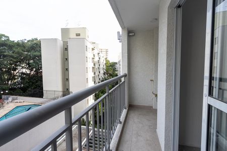 Apartamento à venda com 40m², 2 quartos e sem vaga Apartamento à venda com 40m², 2 quartos e sem vagaVaranda da Sala