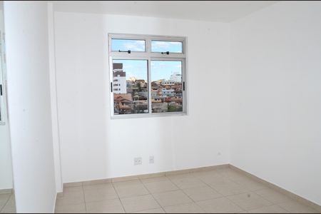 Apartamento à venda com 70m², 2 quartos e 2 vagasQuarto 2 - Suíte